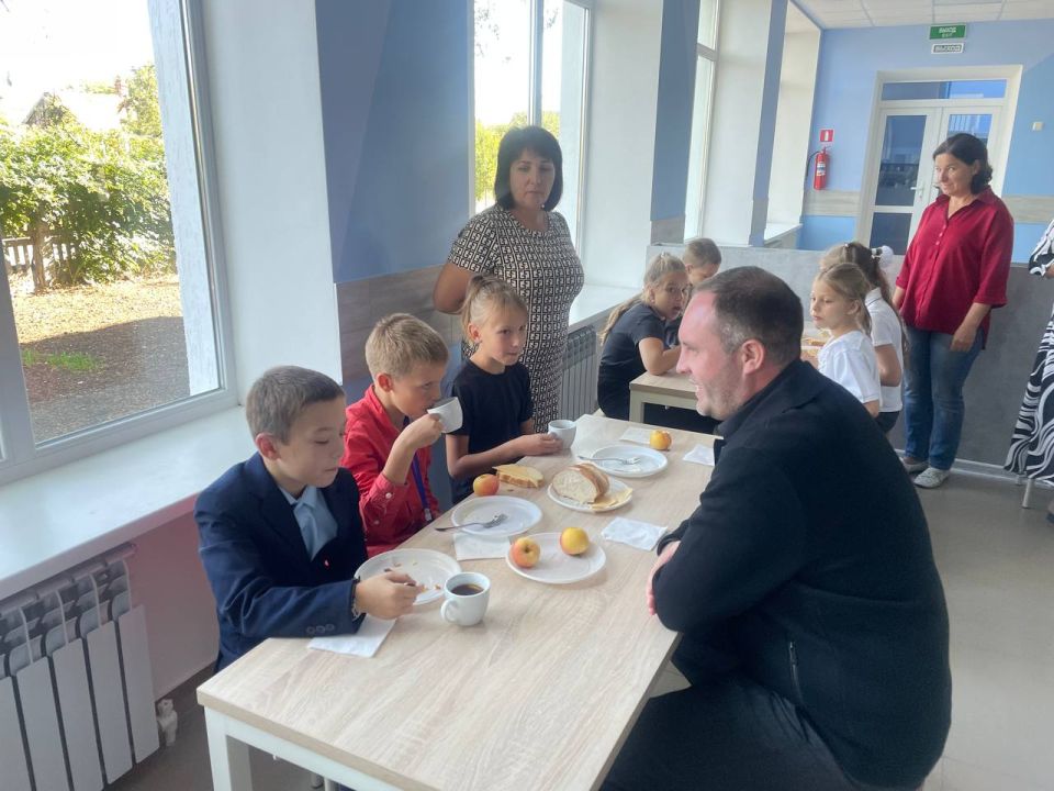 Как и чем питаются наши школьники?