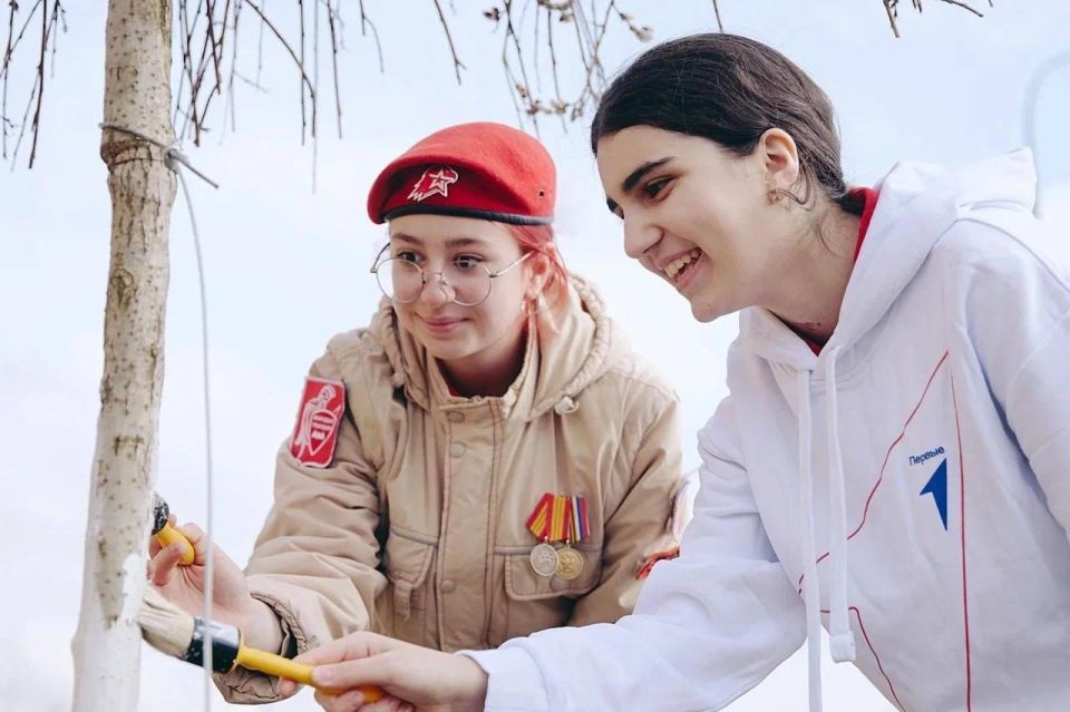 Стань частью команды Движения Первых