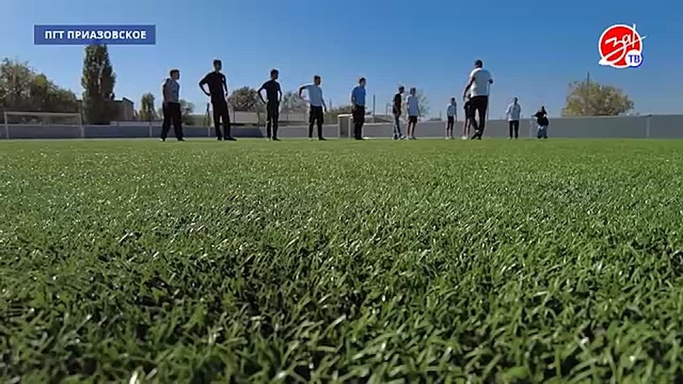 В Приазовской школе №9 началась реконструкция спортивного зала