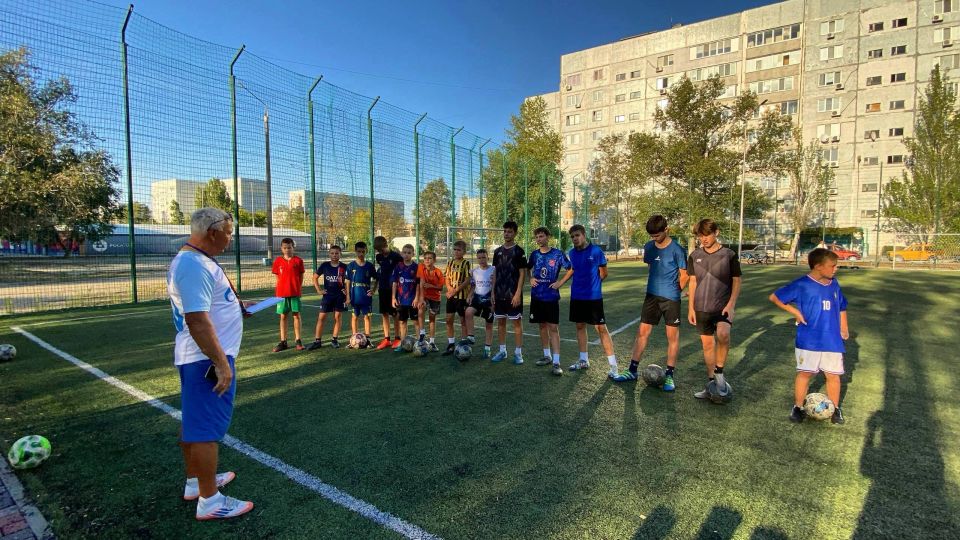 В городе Энергодар прошла попытка по установлению рекорда Росси по чеканке мяча