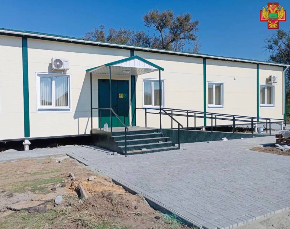 В Атманае и Шелюгах завершается возведение модульных врачебных амбулаторий