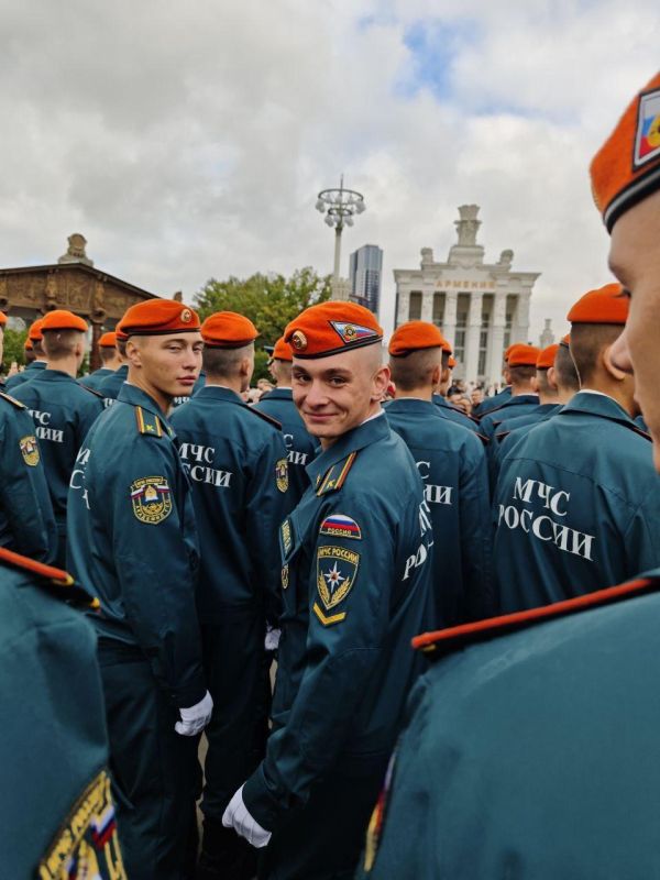 Из курсанта Центра ВОИН в курсанта МЧС России в г. Москва