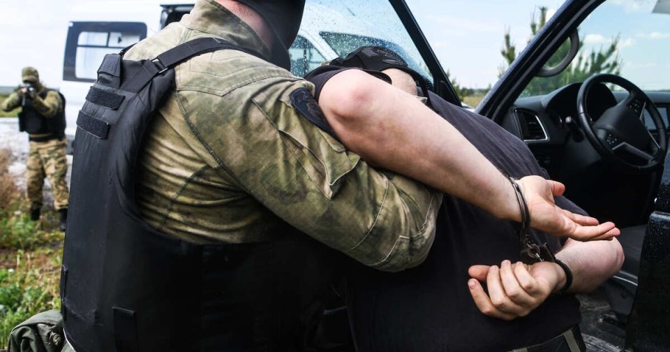 Проворачивавшего схемы с недвижимостью мошенника поймали в Энергодаре