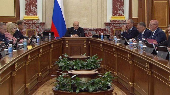 Повышение МРОТ приведет к росту зарплат более 4,5 млн россиян