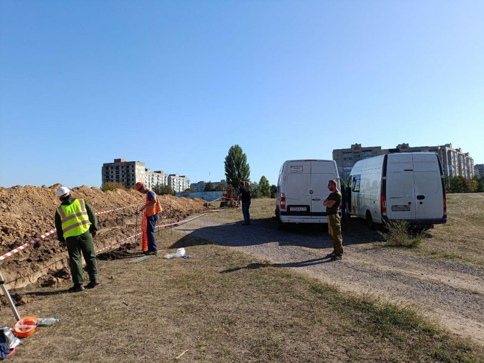 В Днепрорудном меняют участок водопровода