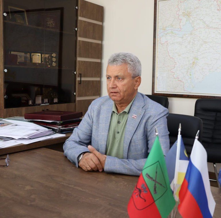 Виктор Емельяненко: Заксобрание Запорожской области разработало законодательную инициативу по внесению изменений в федеральный закон, которая предполагает продление переходного периода для проведения государственной итоговой...