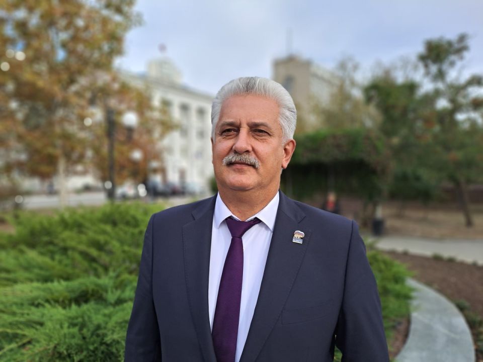 � ���� ������������� � �������