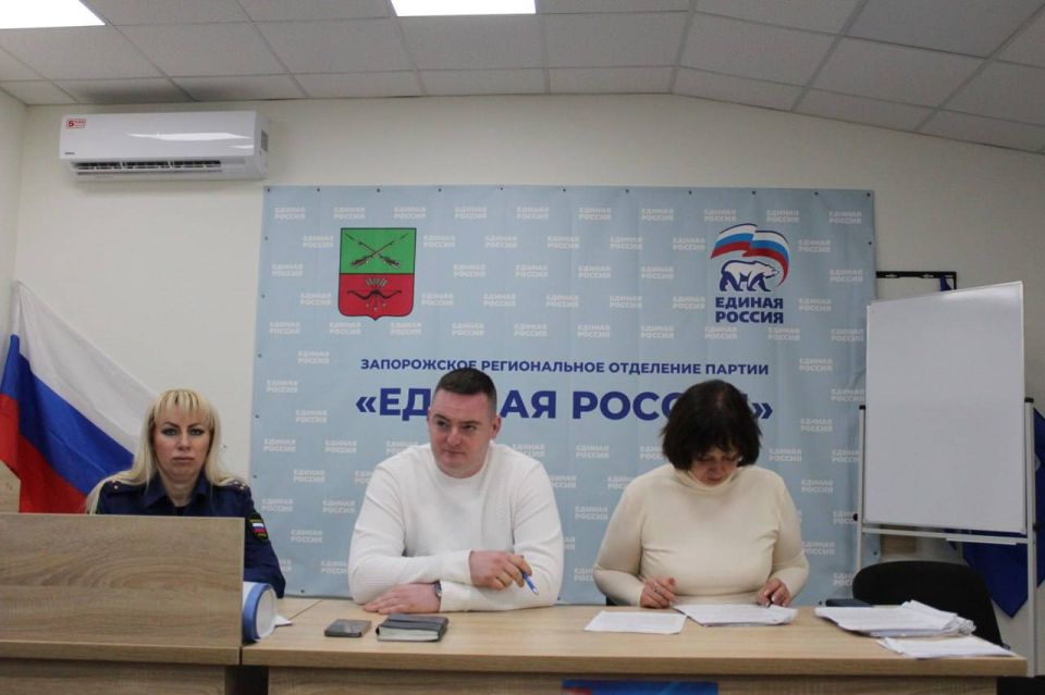 ��������� �������� �� ����� ������������������ � ������ �� ���� � ������������� ������������� ��