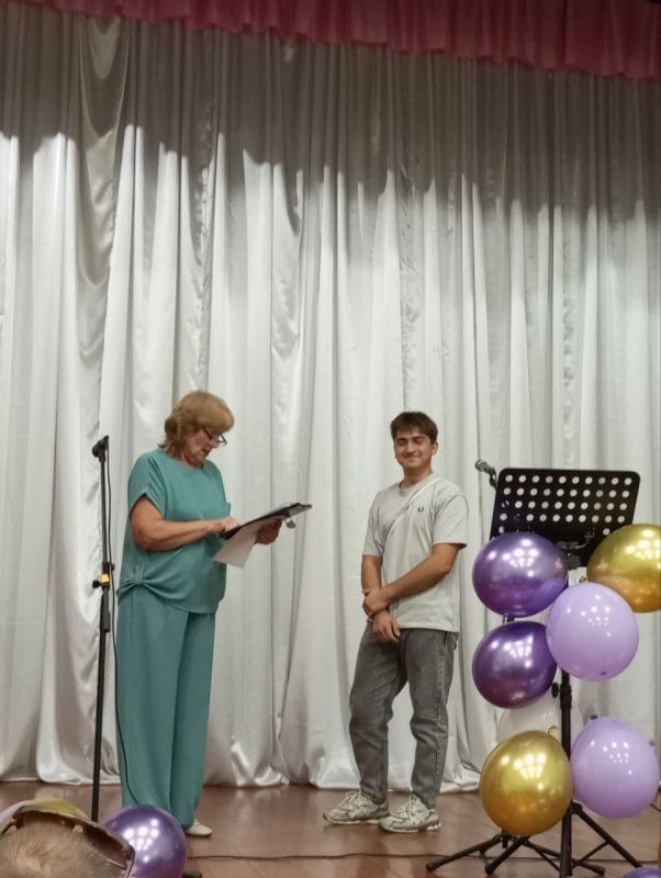   -            ,    -  ,   -...