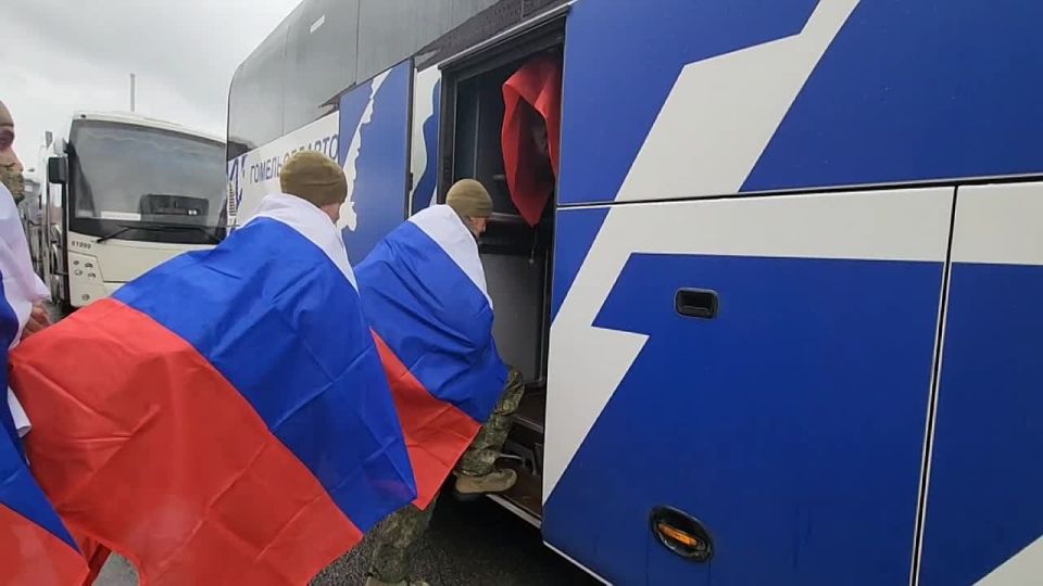 Владимир Рогов: Первые кадры с нашими парнями, освобождёнными из бандеровского плена