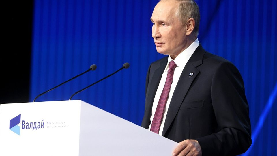 Владимир Путин пригрозил зеркальным ответом на удары ВСУ по Запорожской АЭС