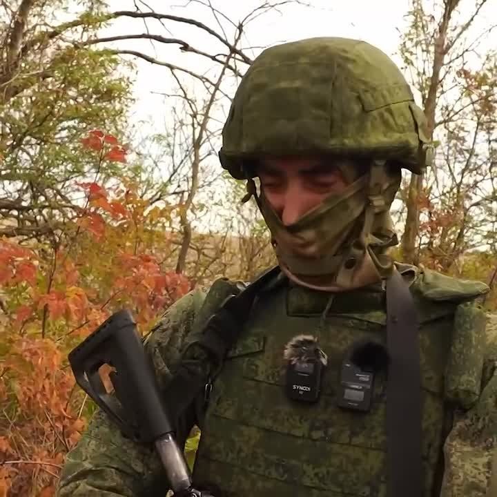 Директор школы отправился добровольцем на фронт, чтобы показать пример ученикам