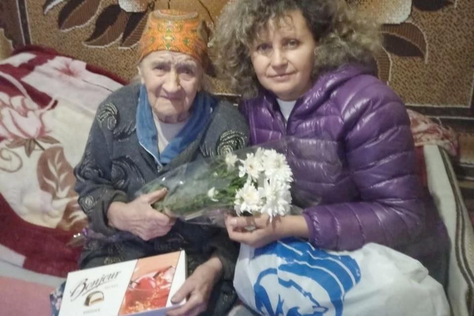 В Запорожской области поздравили с юбилеями двух долгожительниц
