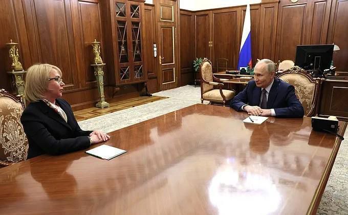 Ирина Гехт: Поздравляю с Днем рождения Президента России Владимира Владимировича Путина!