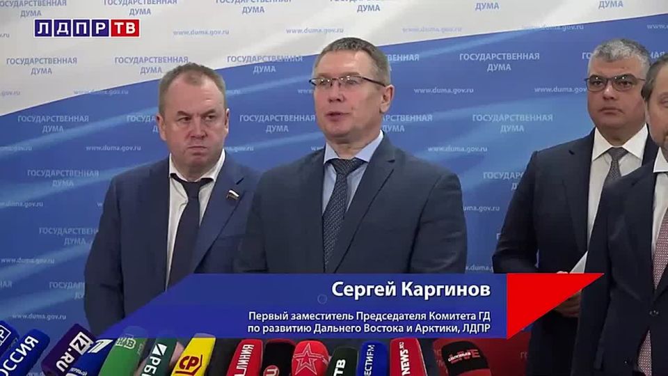 �������� ��������ͻ. ���� ������ � ������������� ����������� � ��������� ����������� ������� ������ �� ������� �� ���� ����� ����� � �������������� ����������� �������� ��������������