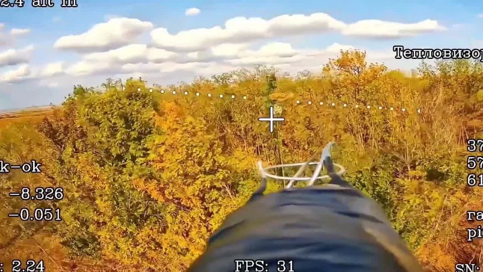 Операторы FPV-дронов 58-й армии группировки войск «Днепр» поразили артиллерию, ретранслятор и пункт управления БПЛА ВСУ в Запорожской области