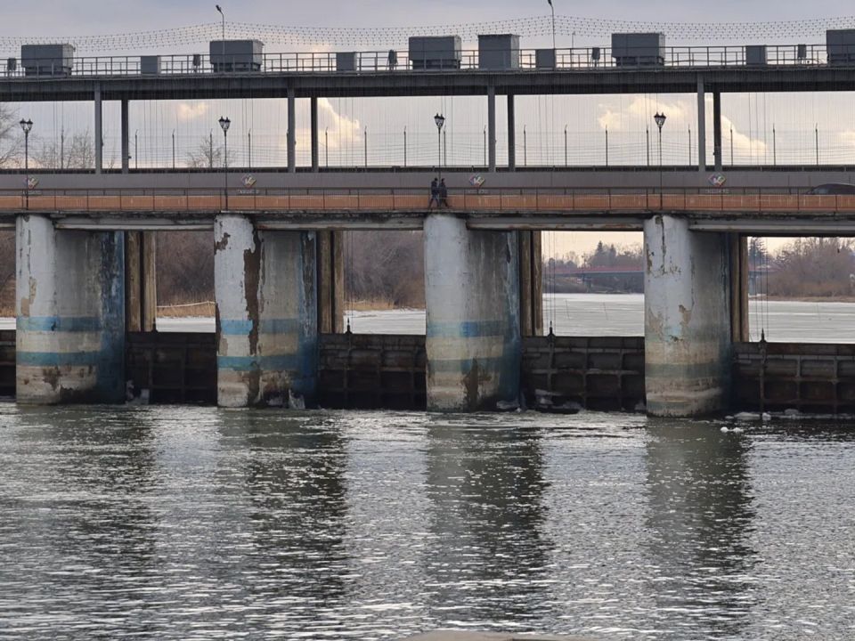 На Украине закрыли дамбу Днепрогэс после взрывов