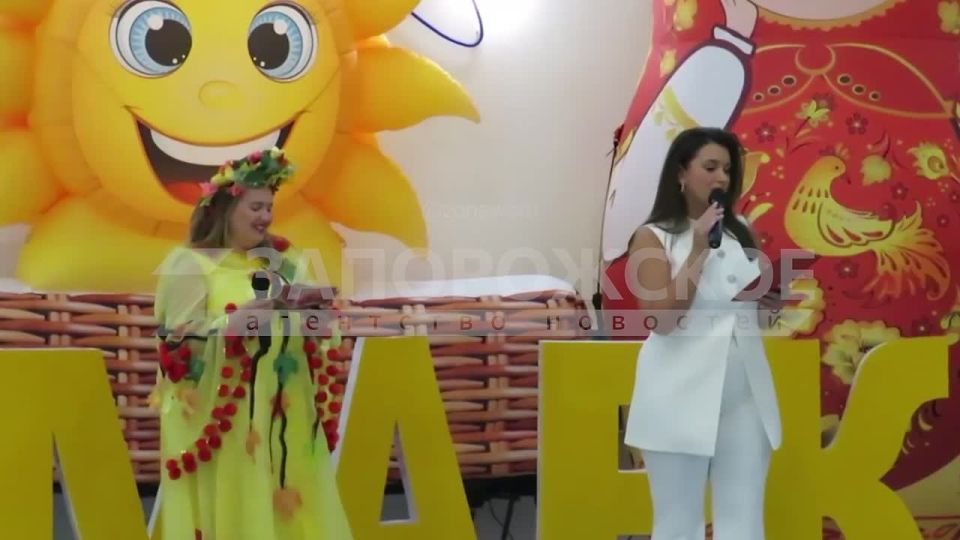 Делимся кадрами гастрономического конкурса «Дом Запорожской кухни», который прошёл в культурно-деловом центре «Молодежный» Запорожской АЭС в Энергодаре