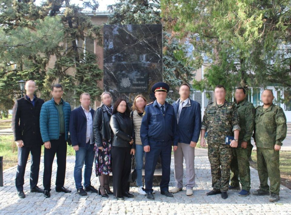 Представители СК и судов Запорожской области осмотрели ИК №2