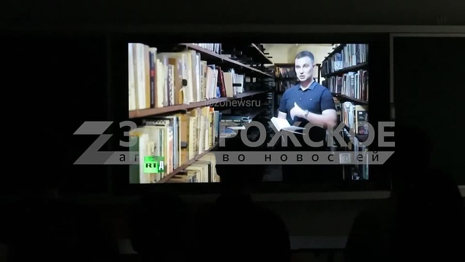 Кинопроект «ВОИН.Кино» в Энергодаре: старшеклассники посмотрели документальное кино и обсудили его с наставниками