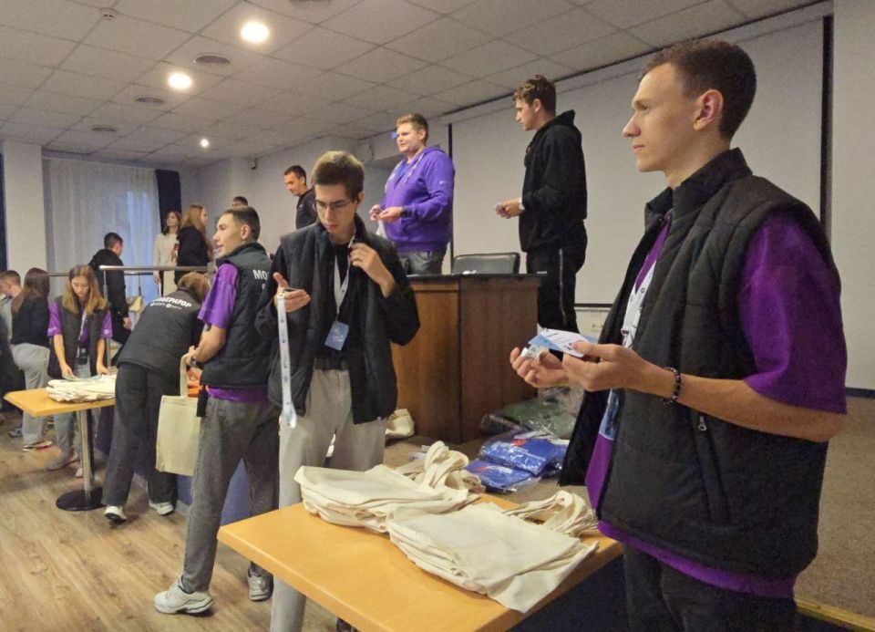 Школьники из Энергодара знакомятся с атомной энергетикой в севастопольском госуниверситете