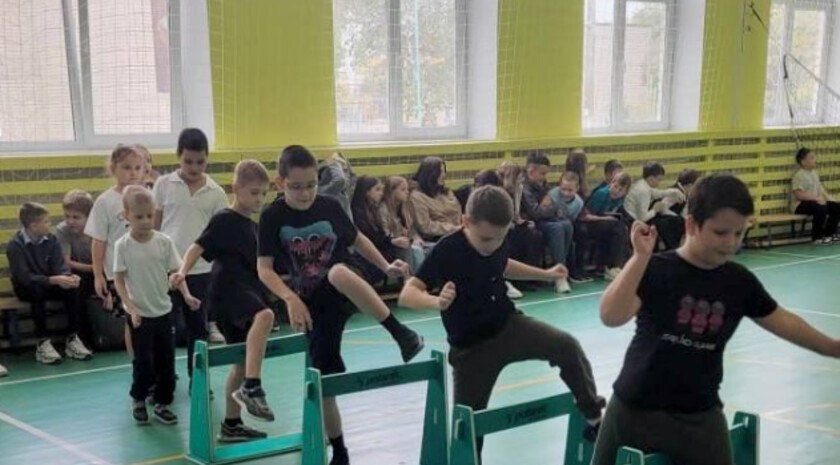 Профспортсмены провели в школе Энергодара мастер-класс по легкой атлетике