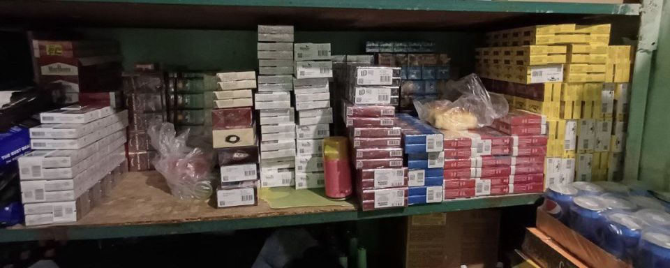 В рамках оперативно-профилактических мероприятий по борьбе с нелегальной торговлей табачной продукцией, сотрудники отдела ЭБиПК ОМВД России "Бердянский" провели рейд