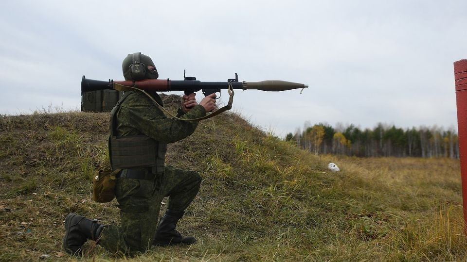 &quot;   &quot;:   ,     