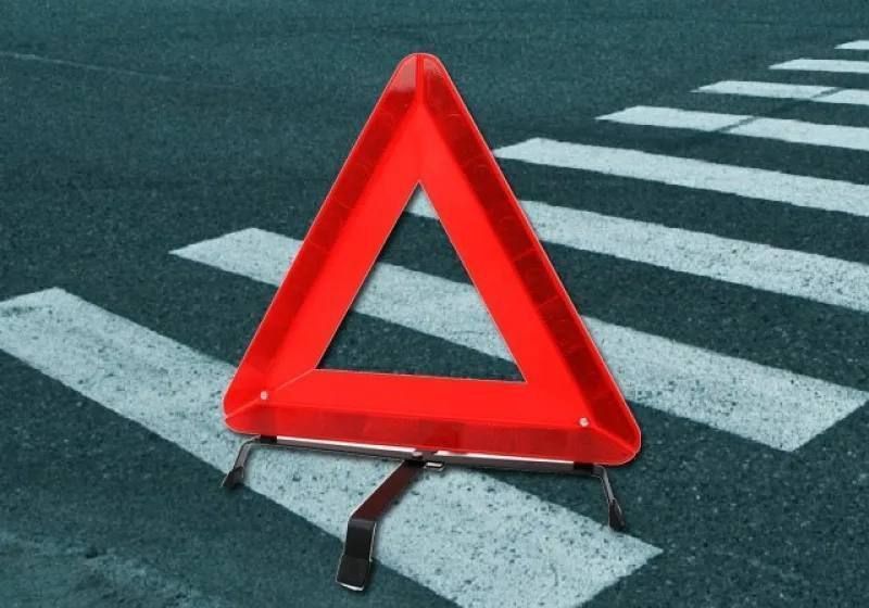 Сотрудники отдела ГИБДД ОМВД России "Васильевский" проводят проверку по факту дорожно-транспортного происшествия, в котором пострадал несовершеннолетний пассажир