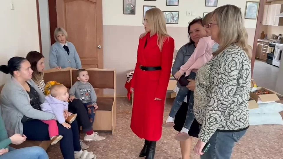 Анна Хорошун: Оказана гуманитарная поддержка Центру матери и ребенка города Бердянска