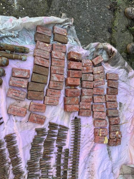 Сотрудниками Запорожской полиции выявлен тайник с боеприпасами