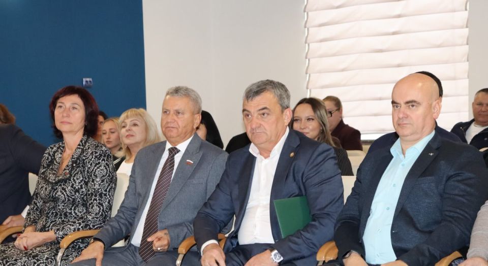 Виктор Емельяненко: Принял участие в торжественном мероприятии, посвящённом 82-й годовщине освобождения Мелитополя