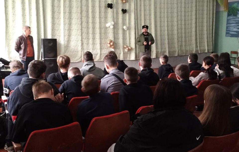 В образовательных учреждениях Токмакского округа осуществляется планомерная работа с учащимися по профилактике правонарушений