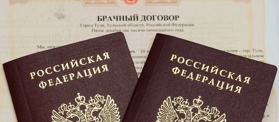 Брачный договор: Как супругам определить режим имущества и избежать споров при разводе