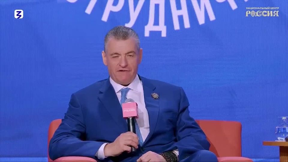 ������ ������� � �������� �������� ������� �� ������������� ������ �������������� � 100-����� �������� ���������� � ������������ �������� ������������� ����������