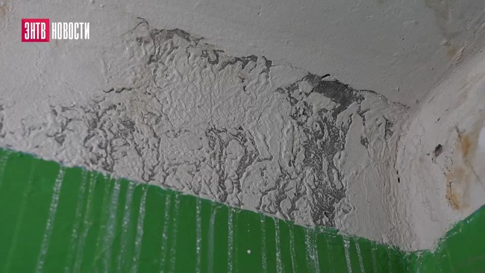 В доме на Центральной начали ремонт после потопа