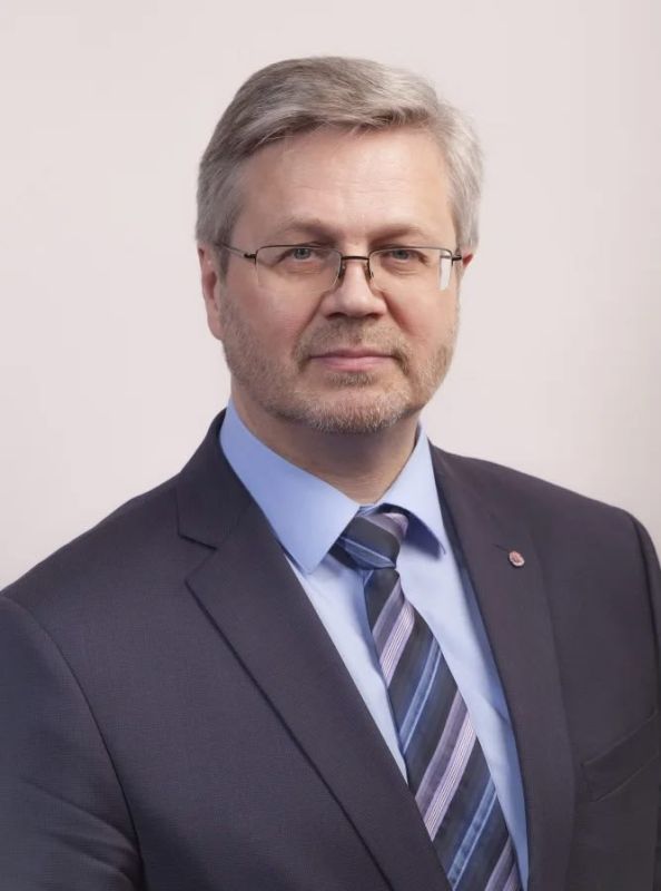 Виктор Емельяненко: Сегодня свой День рождения отмечает ректор Мелитопольского государственного университета Николай Тойвонен