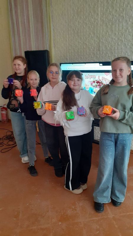 "Сладкий сюрприз для самых любимых "