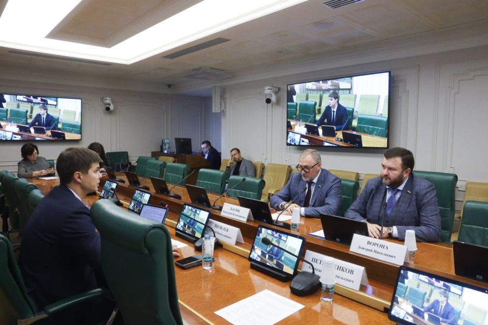 Дмитрий Ворона: Провел вчера закрытое совещание по компенсации и страхованию военных рисков