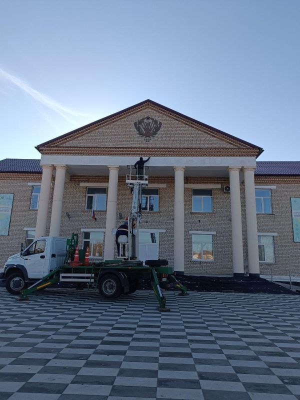 Ярославская область завершает благоустройство территории у Дома культуры в Новоданиловке