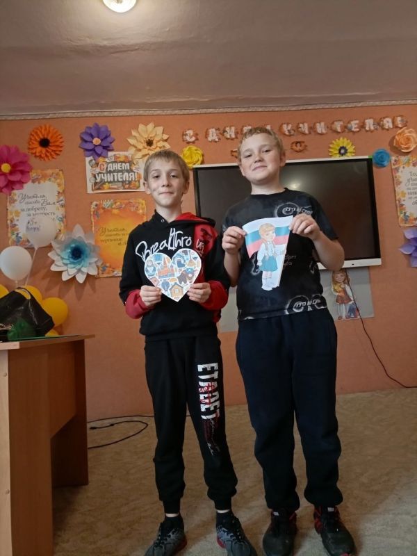 В Орлянской средней школе прошло мероприятие «Окна единства»