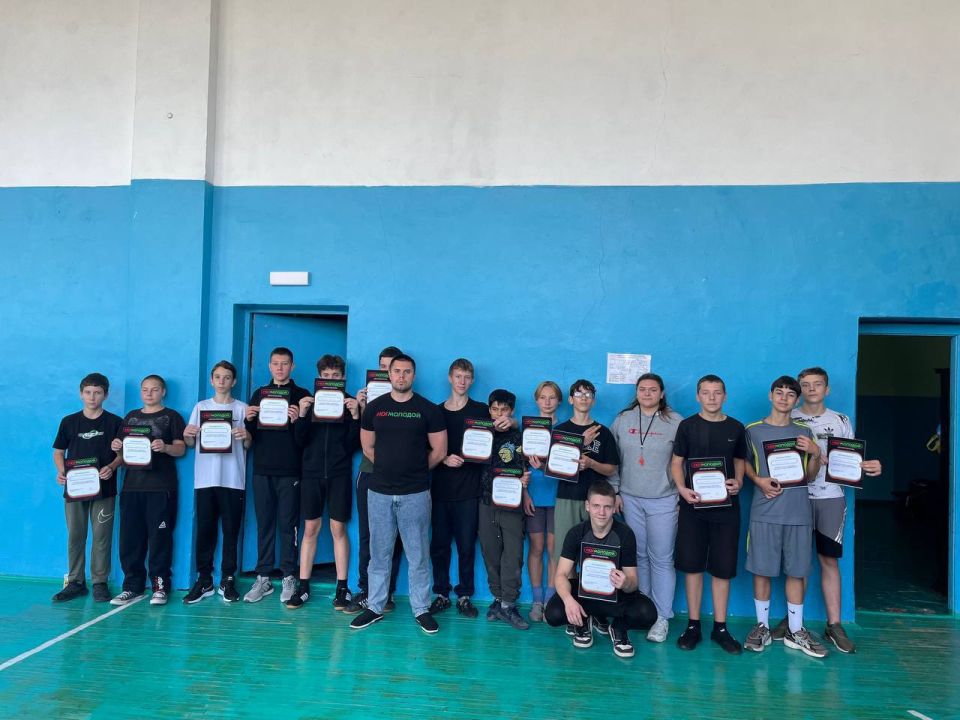 Спорт объединил молодежь Дмитровки