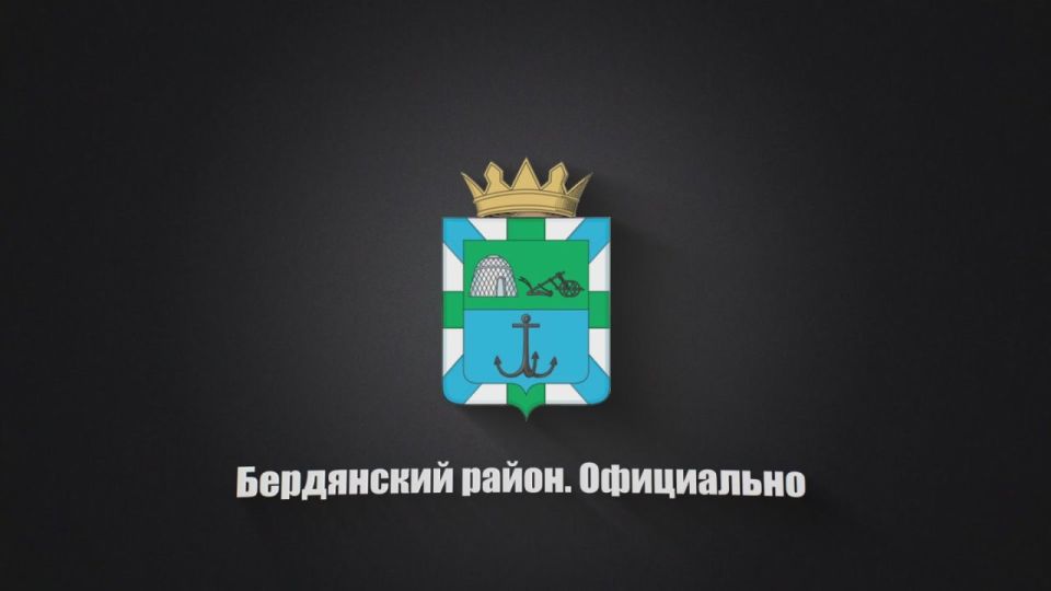 Глава Бердянского муниципального округа Алексей Кичигин посетил памятник «Самолет» в селе Осипенко