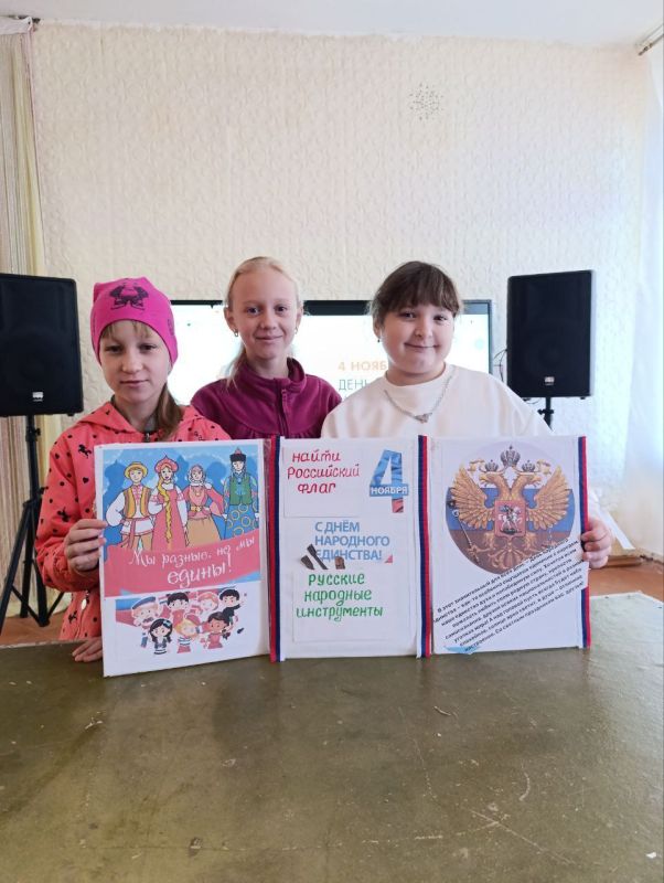 В Анновском СК, Чернозёмненском СДК, Горьковском СДК проходят тематические творческие занятия