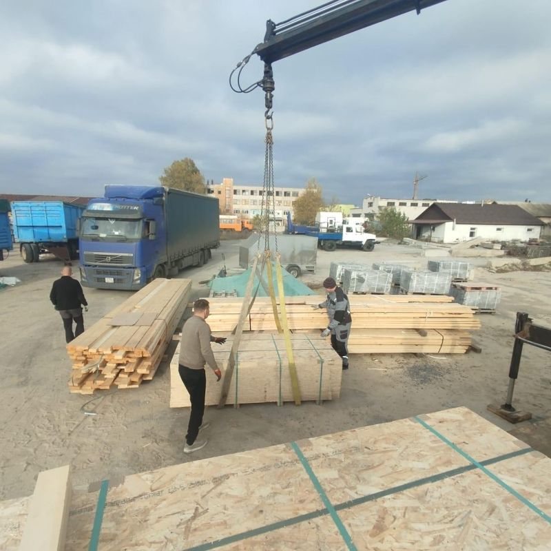 Очередную партию стройматериалов из Республики Карелия будут использовать для восстановления инфраструктуры Васильевского муниципального округа