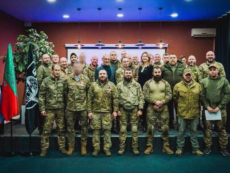 Запорожских военнослужащих наградили за мужество и защиту рубежей России