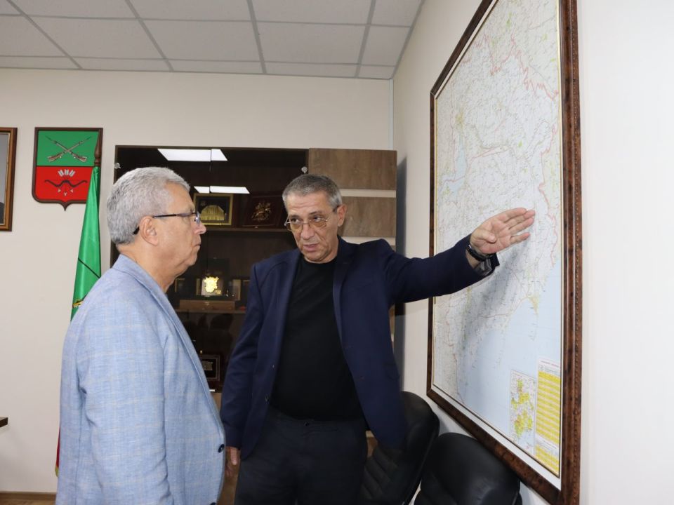 Виктор Емельяненко: Провел рабочую встречу с уполномоченным по правам человека в Запорожской области Николаем Мирошниченко