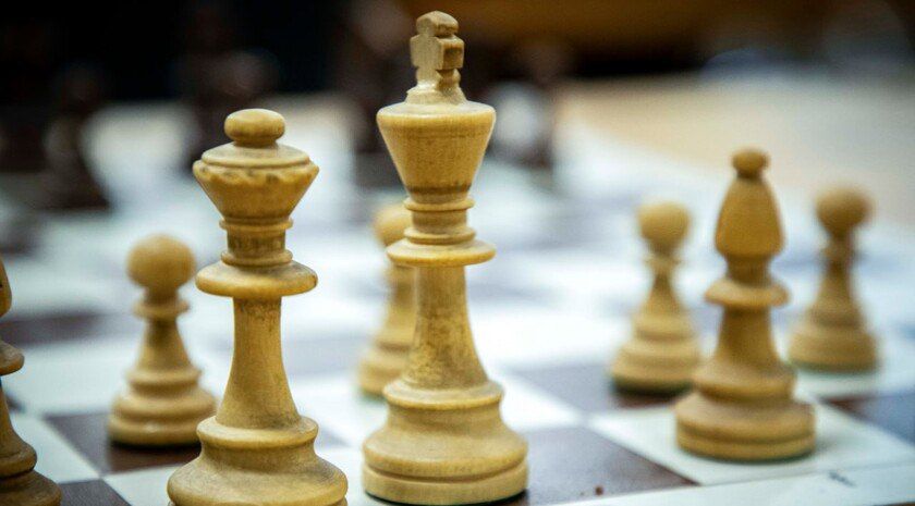 Ветеран-энергетик выиграл шахматный турнир в честь 40-летия энергоблока ЗАЭС