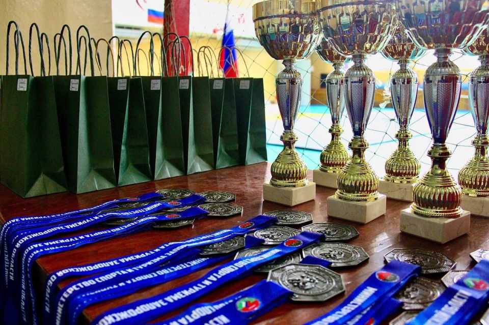 Соревнования-праздник по спортивной акробатике