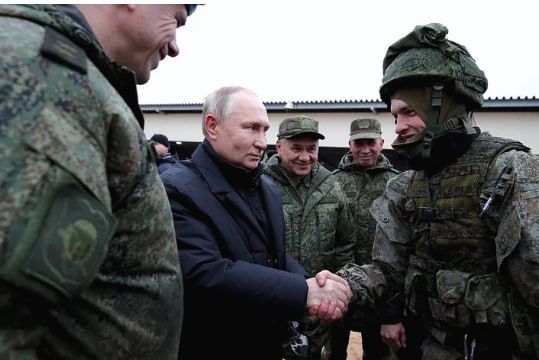 Путин заслушал доклад о новых мерах поддержки бойцов СВО